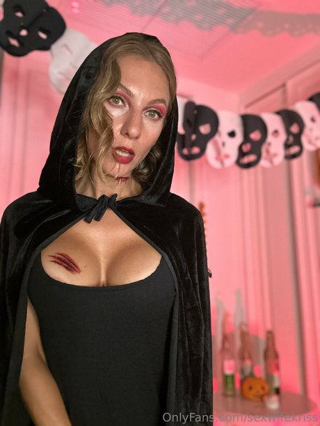 Foto desnuda filtrada de OnlyFans de Mrs Kiss