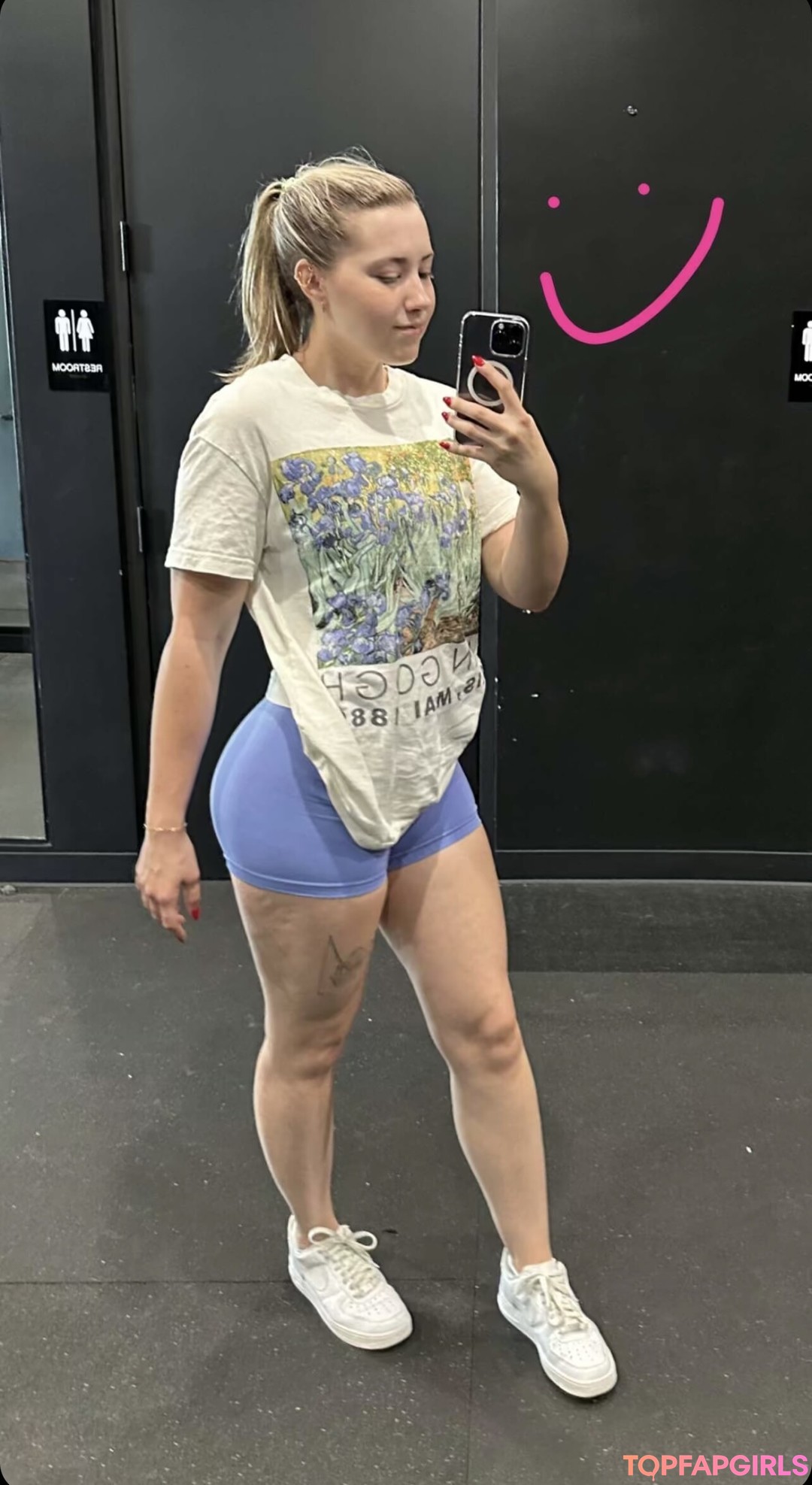 Foto desnuda filtrada de OnlyFans de Alice Klomp #216 Foto desnuda filtrada de OnlyFans de Alice Klomp #216