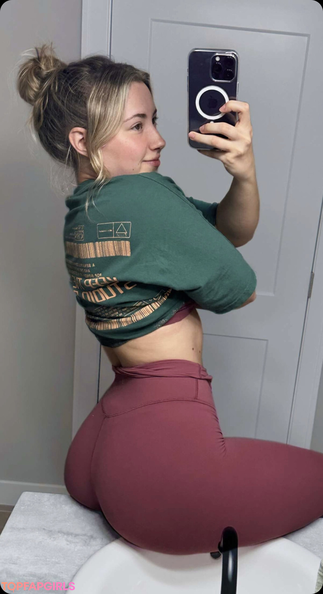 Foto desnuda filtrada de OnlyFans de Alice Klomp #65 Foto desnuda filtrada de OnlyFans de Alice Klomp #65