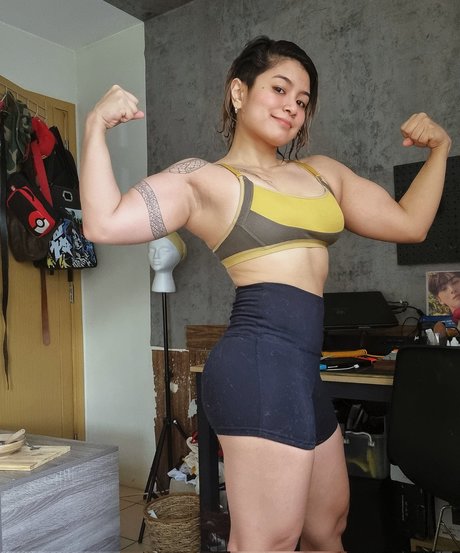 Nyaaati