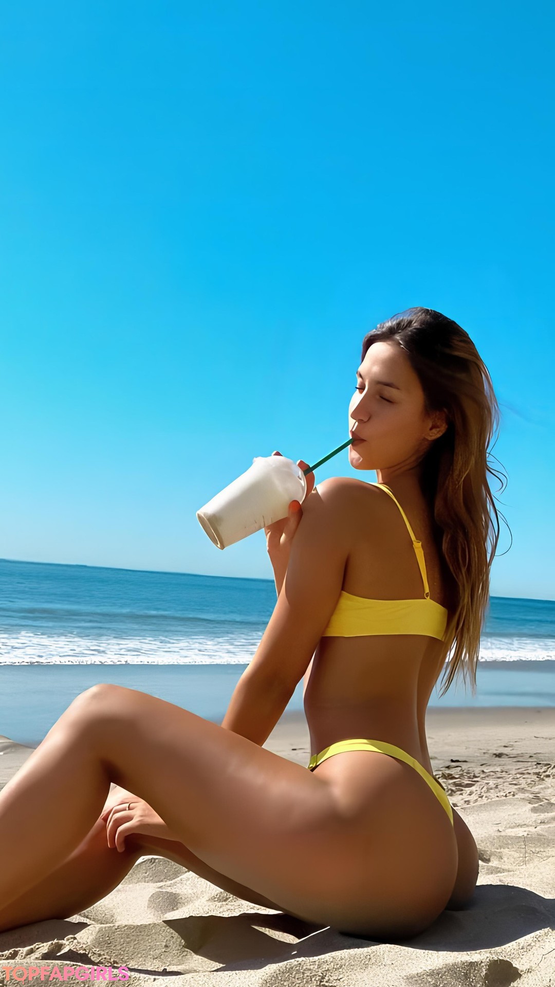 Foto desnuda filtrada de OnlyFans de Mikaela Lafuente #123 Foto desnuda filtrada de OnlyFans de Mikaela Lafuente #123