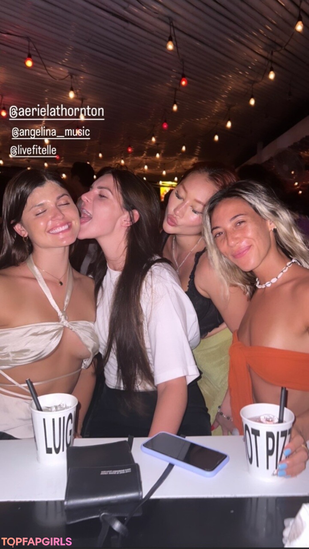 Foto desnuda filtrada de OnlyFans de Elle Edwards #195 Foto desnuda filtrada de OnlyFans de Elle Edwards #195