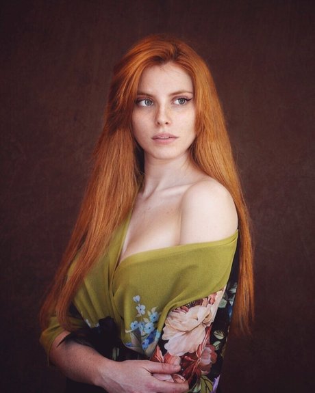 Lucilla Jiggly
