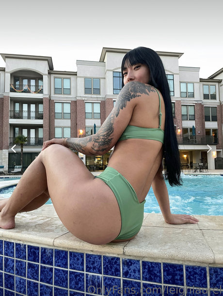 Leigh Laurel