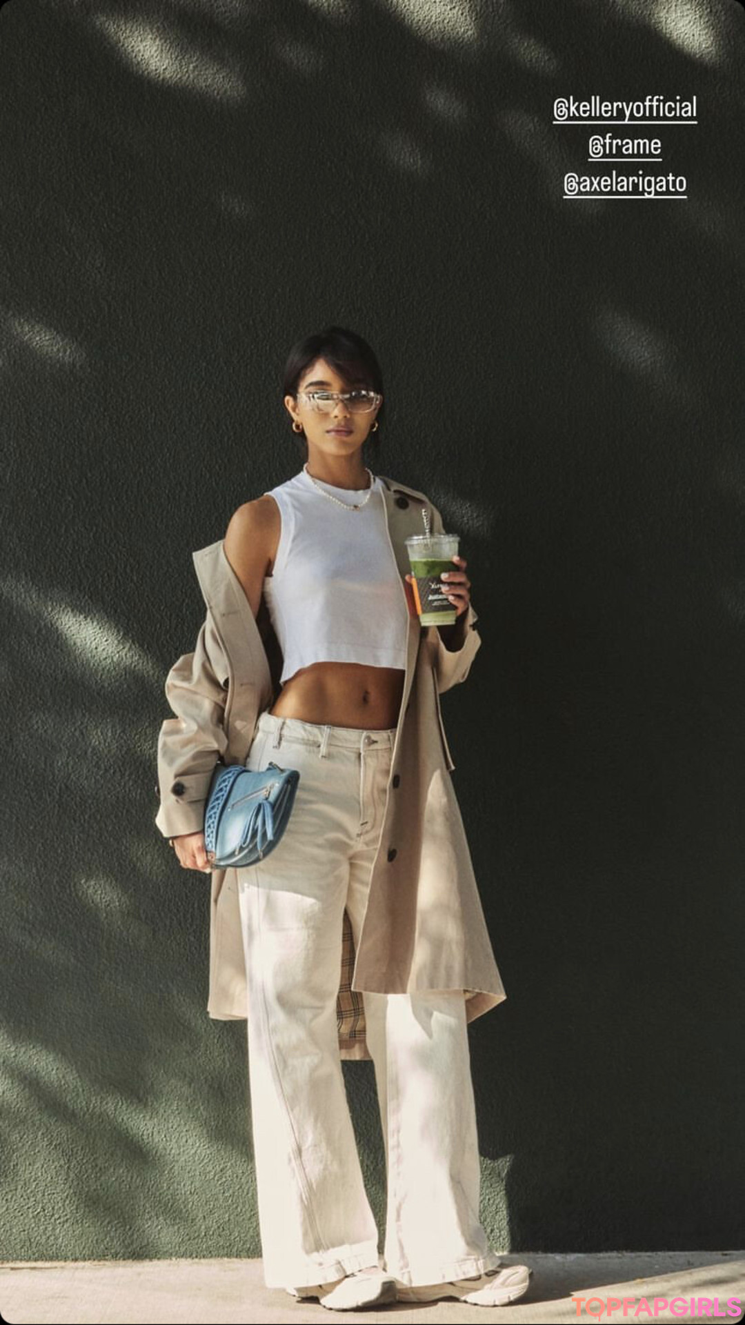 Foto desnuda filtrada de OnlyFans de Yovanna Ventura #217 Foto desnuda filtrada de OnlyFans de Yovanna Ventura #217