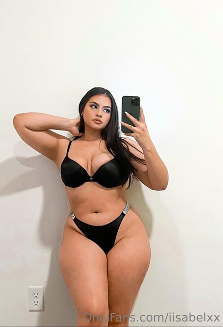 Foto desnuda filtrada de OnlyFans de Isabel