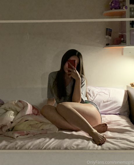 Foto desnuda filtrada de OnlyFans de Sinem Ozgur