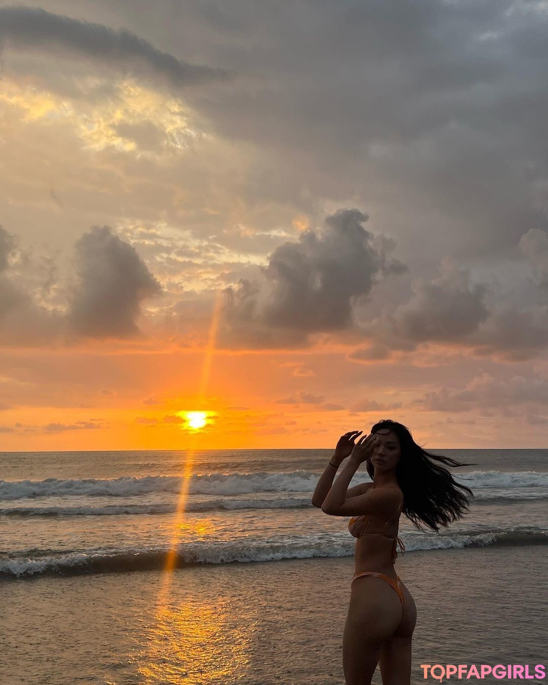 Foto desnuda filtrada de OnlyFans de Kathryn Tan #12 Foto desnuda filtrada de OnlyFans de Kathryn Tan #12