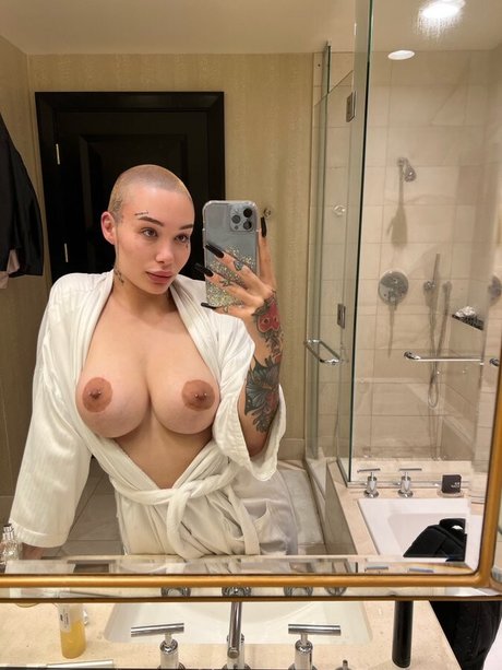Foto desnuda filtrada de OnlyFans de Fit Mami