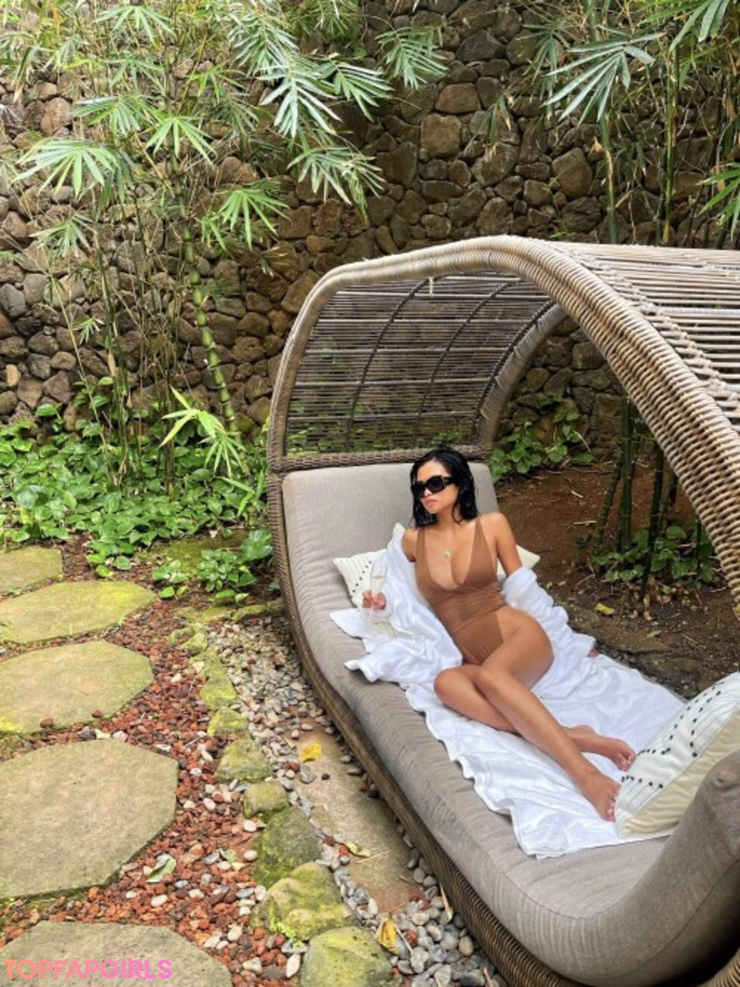 Foto desnuda filtrada de OnlyFans de Alyssa Silos #101 Foto desnuda filtrada de OnlyFans de Alyssa Silos #101