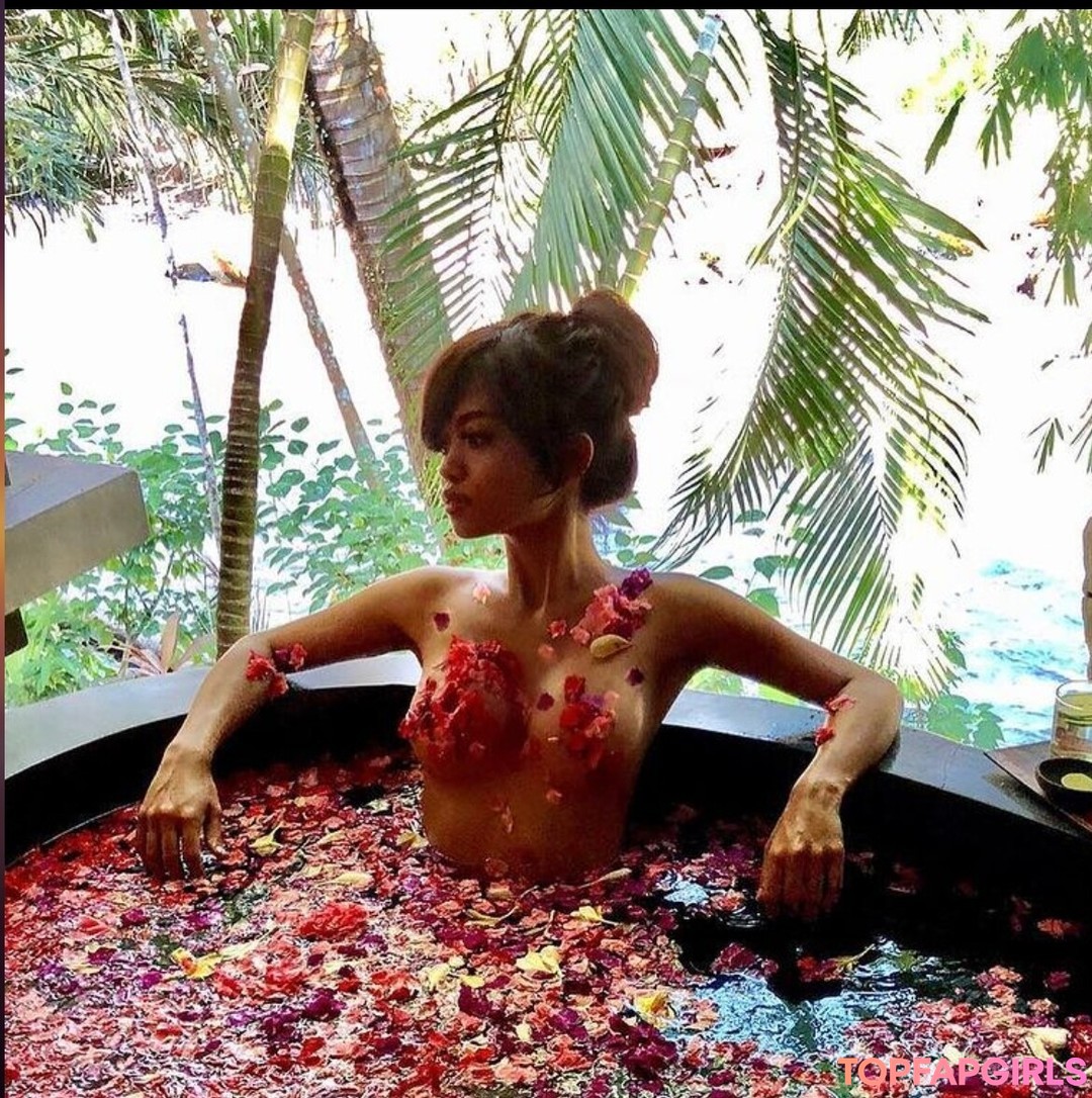 Foto desnuda filtrada de OnlyFans de Alyssa Silos #121 Foto desnuda filtrada de OnlyFans de Alyssa Silos #121