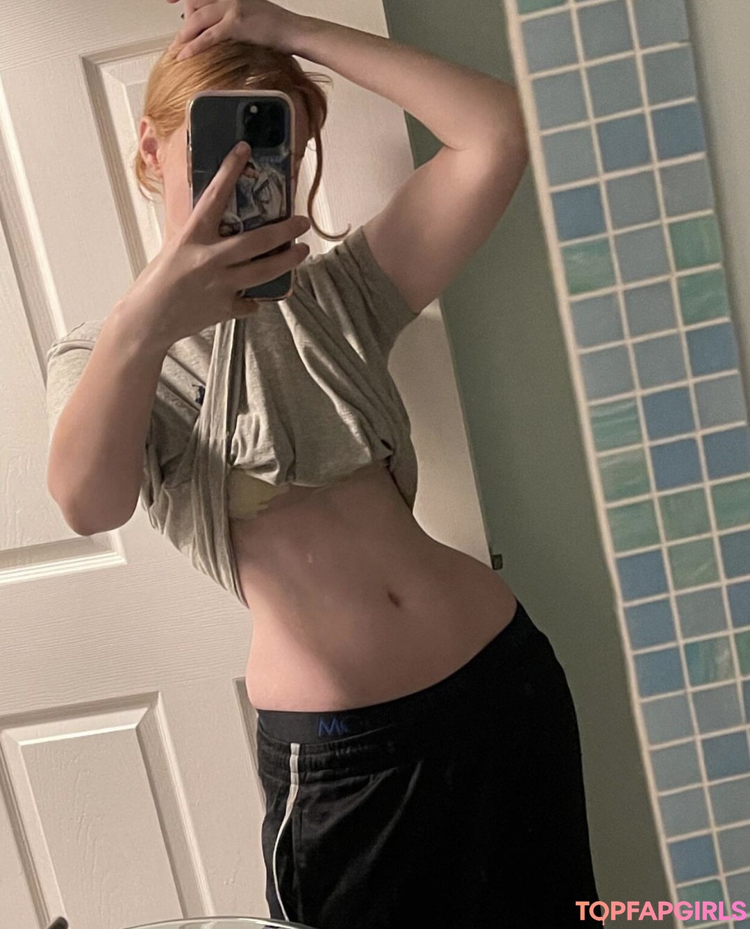 Foto desnuda filtrada de OnlyFans de Initialelon #23 Foto desnuda filtrada de OnlyFans de Initialelon #23