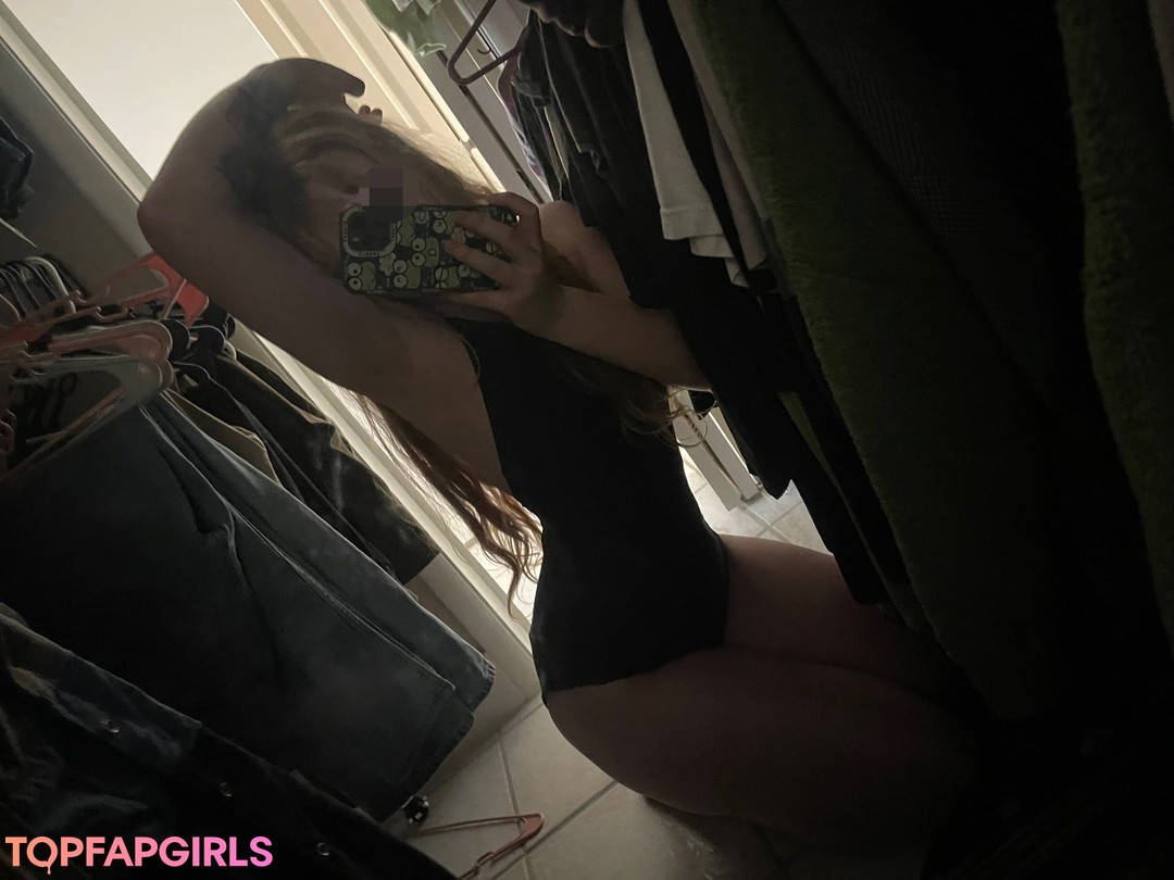 Foto desnuda filtrada de OnlyFans de Initialelon #67 Foto desnuda filtrada de OnlyFans de Initialelon #67