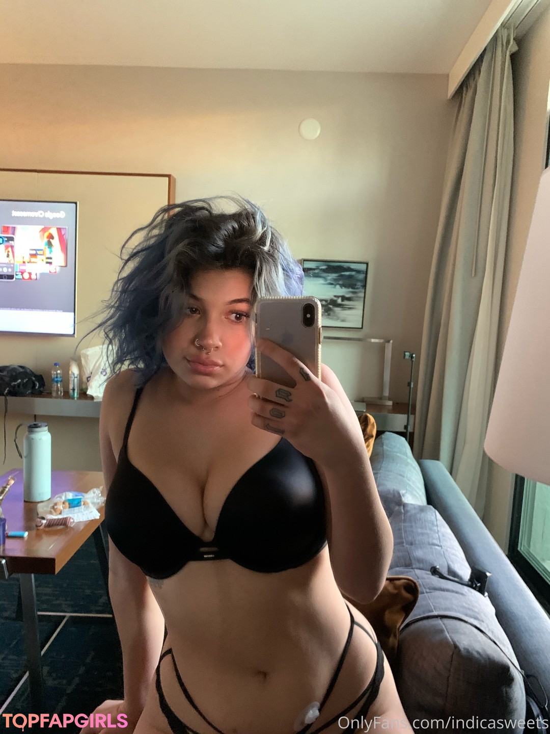 Foto desnuda filtrada de OnlyFans de Sativashortie #368 Foto desnuda filtrada de OnlyFans de Sativashortie #368