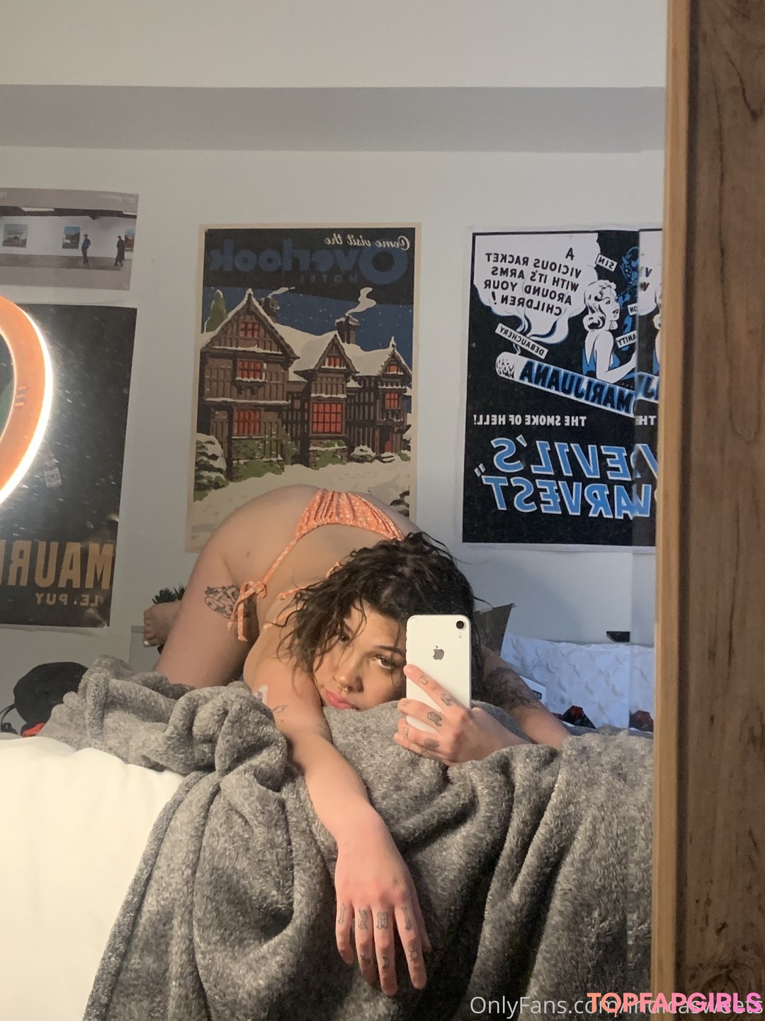 Foto desnuda filtrada de OnlyFans de Sativashortie #677 Foto desnuda filtrada de OnlyFans de Sativashortie #677