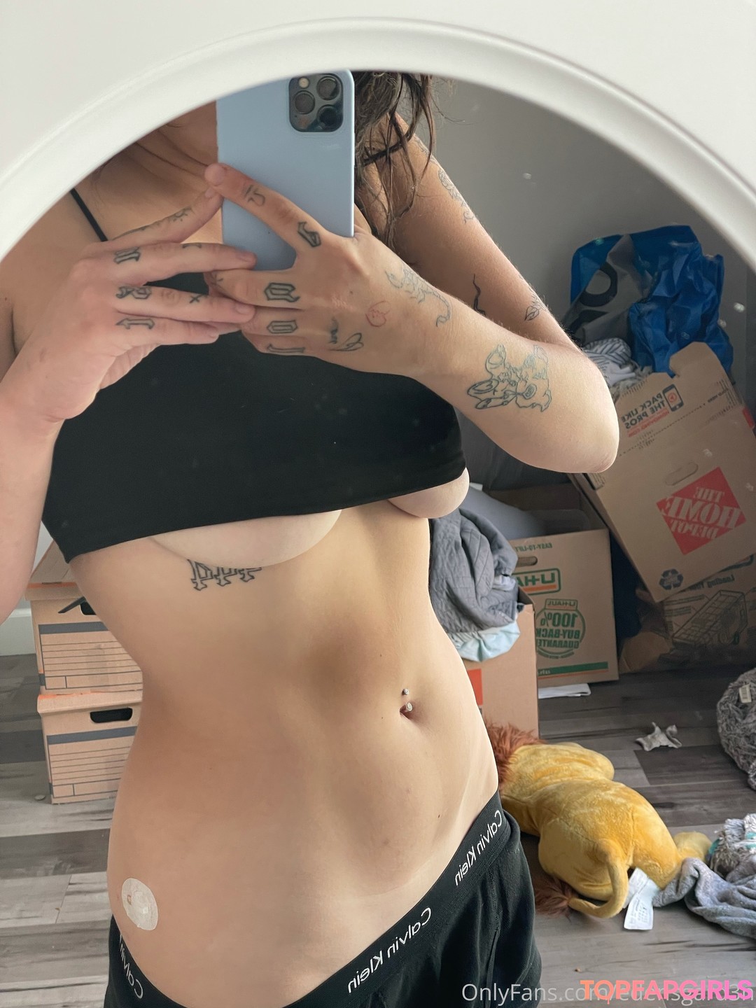 Foto desnuda filtrada de OnlyFans de Sativashortie #678 Foto desnuda filtrada de OnlyFans de Sativashortie #678