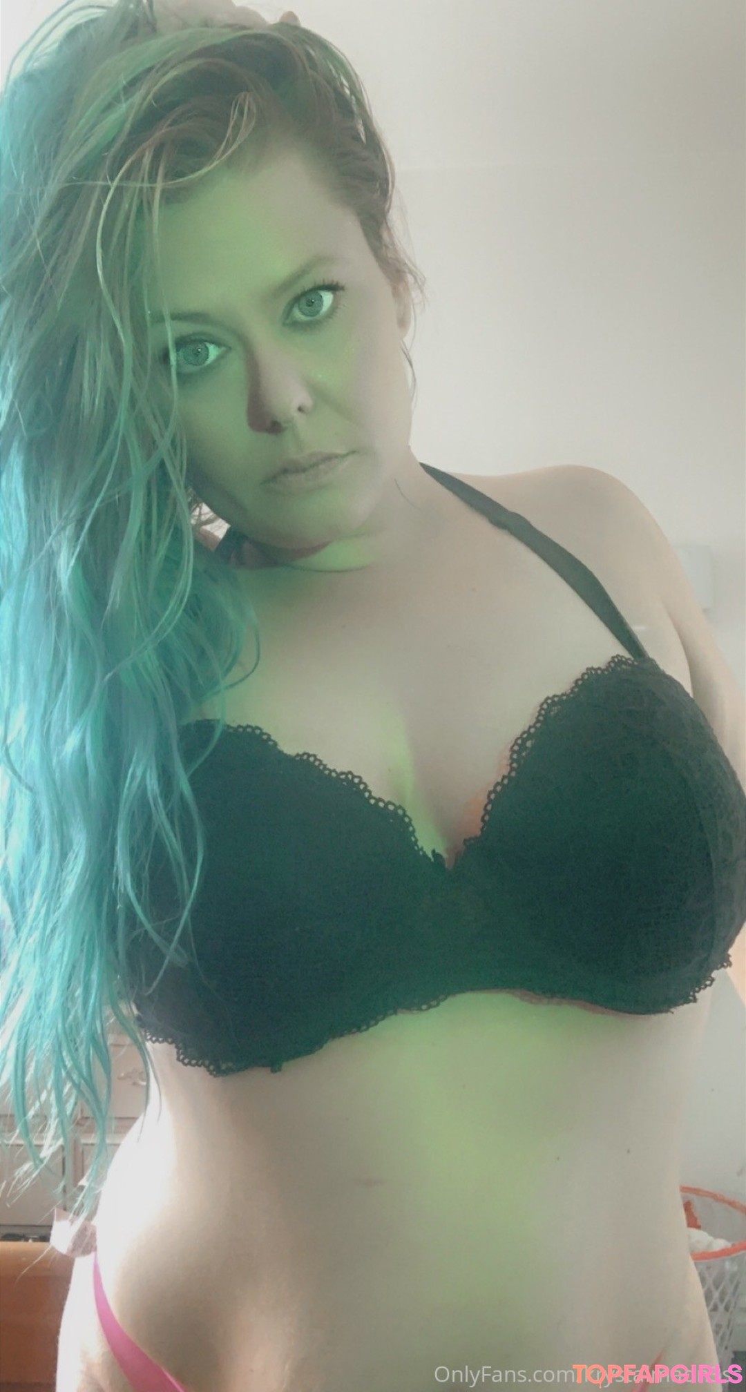 Foto desnuda filtrada de OnlyFans de Krystal Sky #115 Foto desnuda filtrada de OnlyFans de Krystal Sky #115