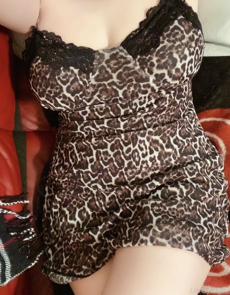 Lovelythighs