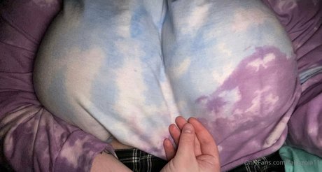 Foto desnuda filtrada de OnlyFans de Faithzola11