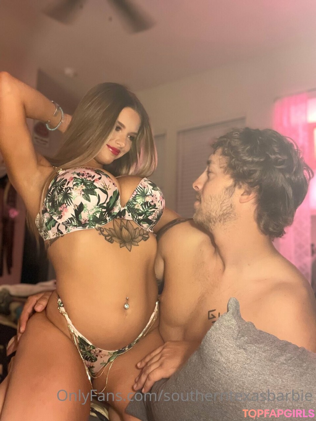 Foto desnuda filtrada de OnlyFans de Southern Texas Barbie #36 Foto desnuda filtrada de OnlyFans de Southern Texas Barbie #36
