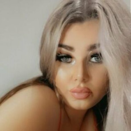 Luna Foxx