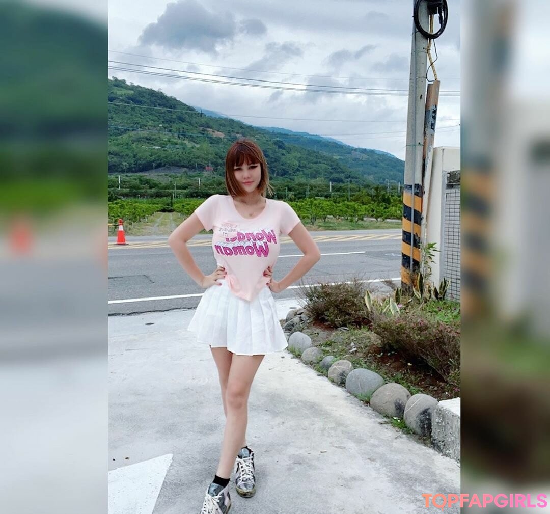 Foto desnuda filtrada de OnlyFans de Ma Yourong #231 Foto desnuda filtrada de OnlyFans de Ma Yourong #231