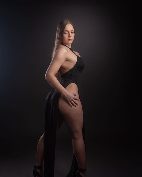 Alyson Rae