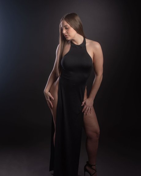 Foto desnuda filtrada de OnlyFans de Alyson Rae