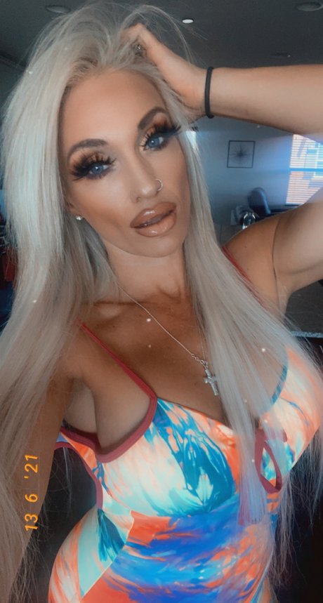 Foto desnuda filtrada de OnlyFans de Christina Lee