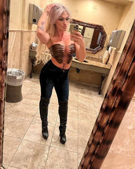 Christina Lee