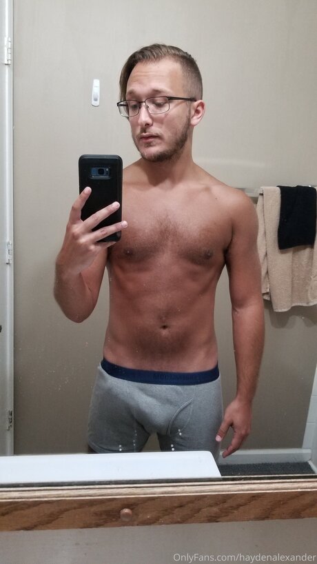 Foto desnuda filtrada de OnlyFans de Haydenalexander