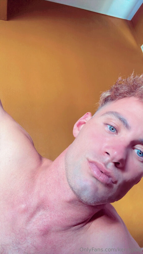 Foto desnuda filtrada de OnlyFans de Pologale