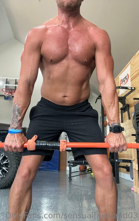 Sensualhusband03