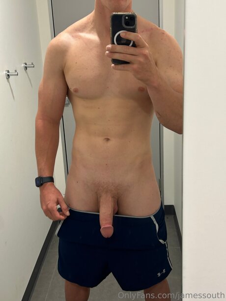 Foto desnuda filtrada de OnlyFans de Jamessouth