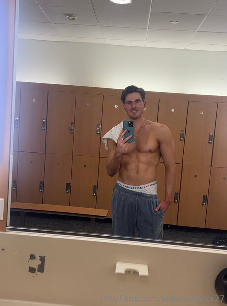 Alejandroxxx27