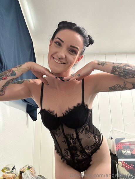 Foto desnuda filtrada de OnlyFans de Angelbby91