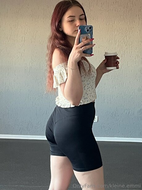 Foto desnuda filtrada de OnlyFans de Kleine Emmi
