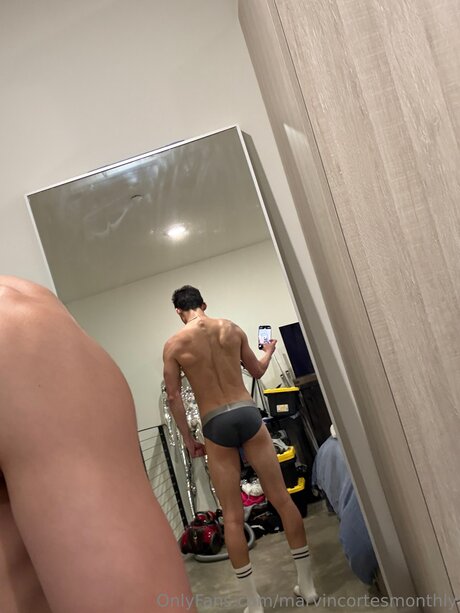 Foto desnuda filtrada de OnlyFans de Marvincortesmonthly