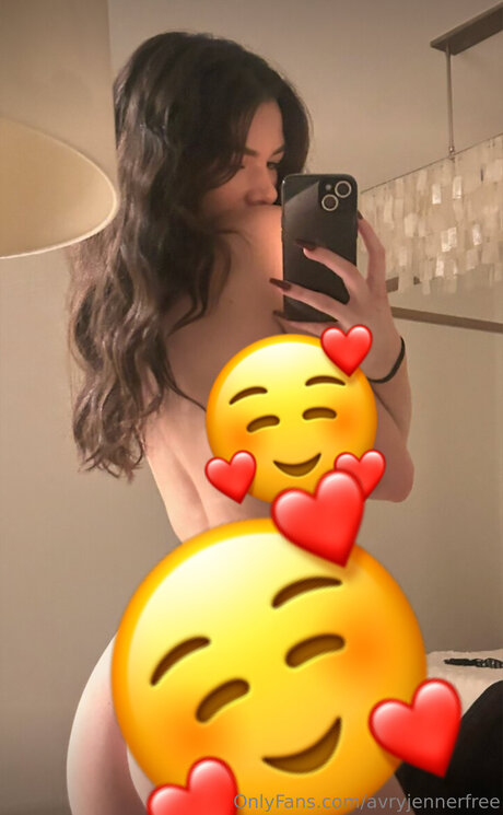 Avryjennerfree