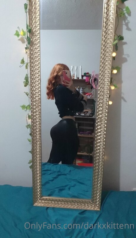Foto desnuda filtrada de OnlyFans de Darkxkittenn
