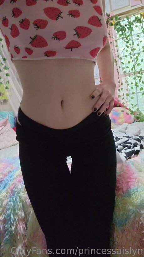 Foto desnuda filtrada de OnlyFans de Strwbrybitch
