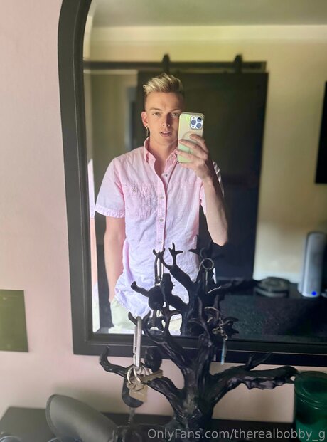 Foto desnuda filtrada de OnlyFans de Whiteboygrantt