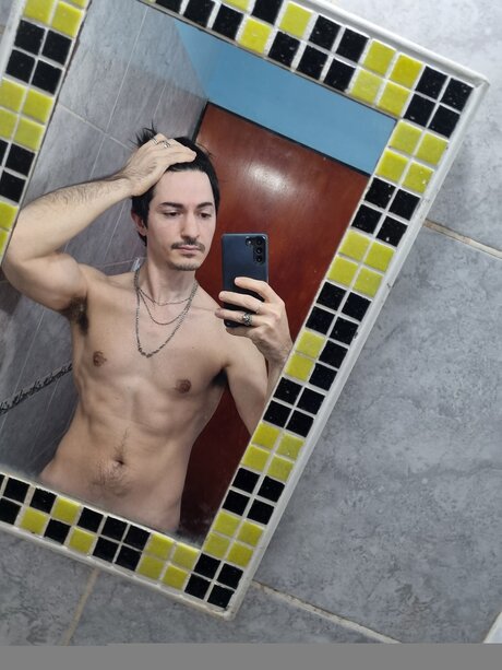 Foto desnuda filtrada de OnlyFans de Matiasuprofesor