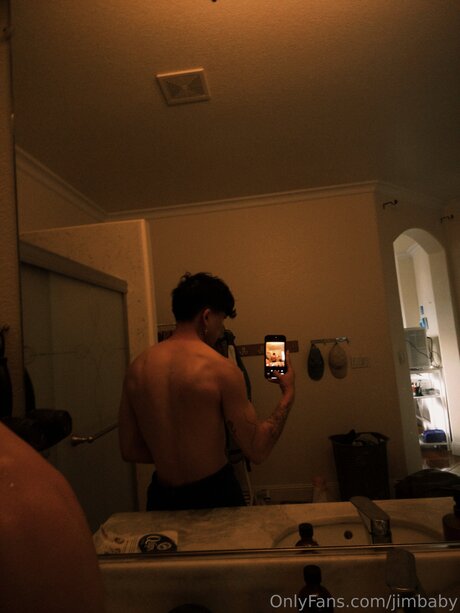 Foto desnuda filtrada de OnlyFans de Jimbaby