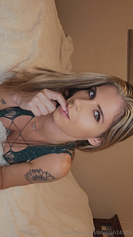Foto desnuda filtrada de OnlyFans de Ddelilah14300