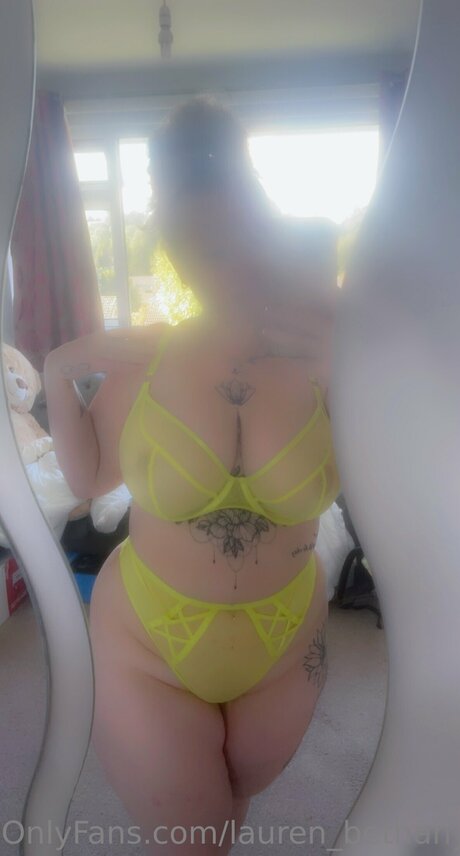 Foto desnuda filtrada de OnlyFans de Lauren Bethanyy