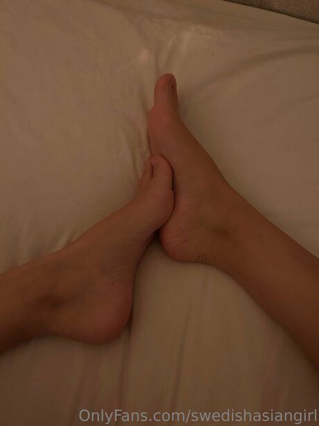 Petite Halfasiangirl