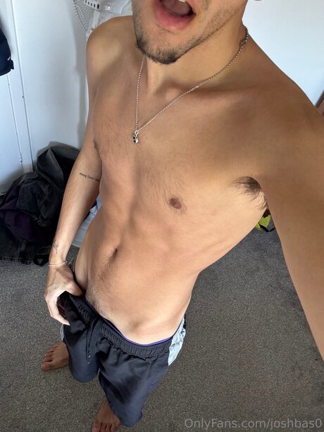 Foto desnuda filtrada de OnlyFans de Joshbas0