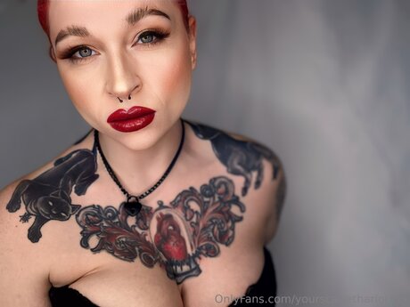 Yourscarletharlotxxx