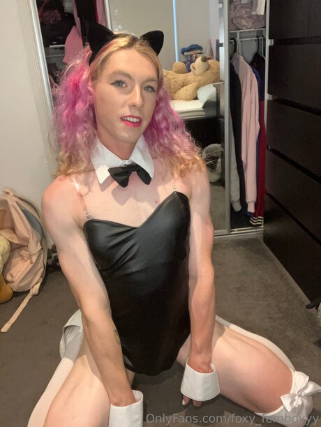 Foxy Femboyyy